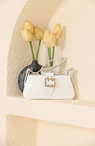 White Shoulder Bag 106Z-02