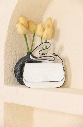 White Shoulder Bag 110Z-02