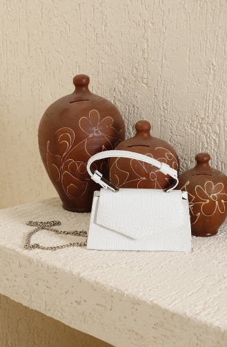 White Shoulder Bag 91Z-02