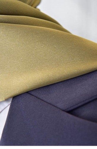 Gold Shawl 1576