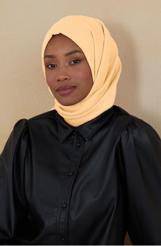Vanilla Shawl 1670