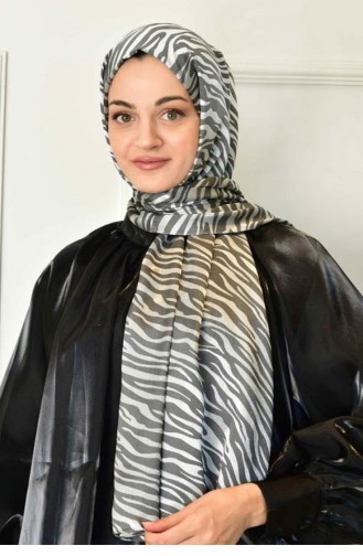 Ecru Shawl 1861