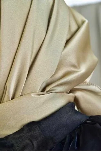 وشاح بني مائل للرمادي 2769