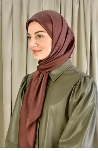 وشاح بُني 2773