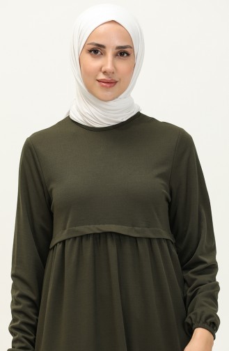 Einfarbiges Kleid mit elastischen Ärmeln 8888-06 Khaki 8888-06