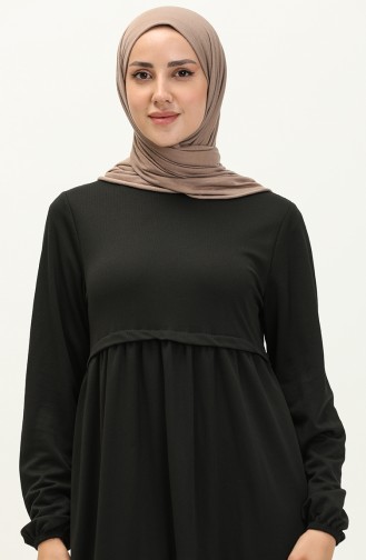 Einfarbiges Kleid mit elastischen Ärmeln 8888-01 Schwarz 8888-01