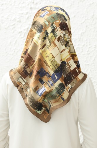 إيشارب رايون منقوش كاراجا  81011-12 ذهبي بني فاتح  81011-12