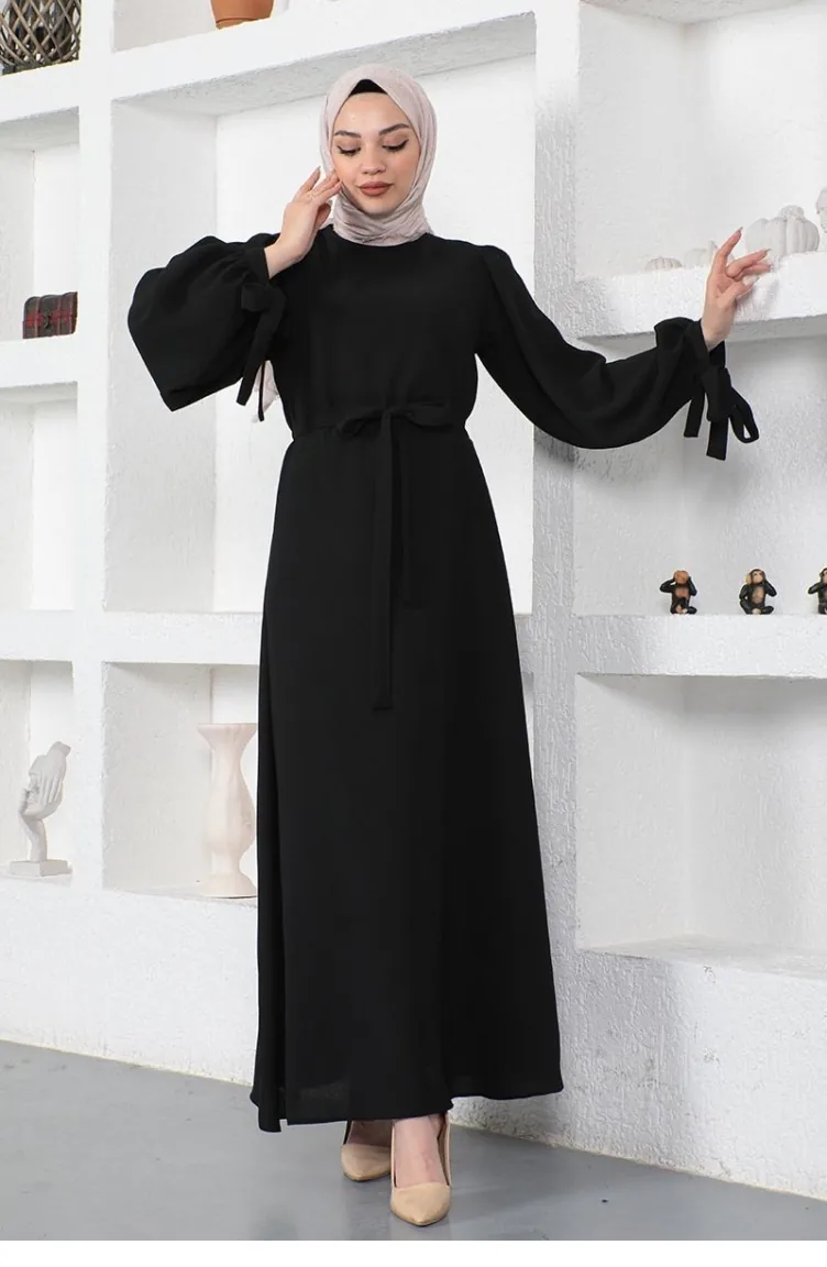 Kolları Bağlamalı Tesettür Elbise Siyah