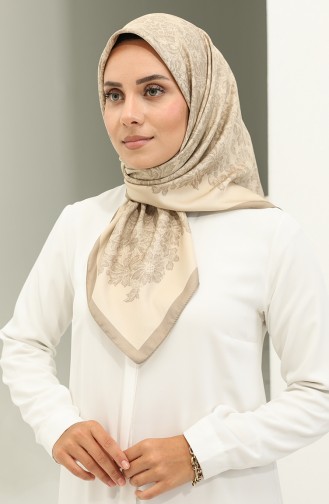 إيشارب منقوش كاراجا 81021-01 كريمي ذهبي 81021-01