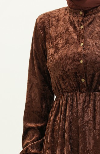 Geknöpftes Samtkleid 0161-08 Braun 0161-08