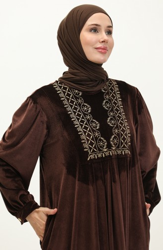 Besticktes Samtkleid 24K9060-03 Braun 24K9060-03
