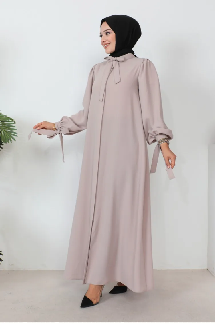 عباية بأكمام منفوشة وأربطة باللون البيج 1077MP.BEJ