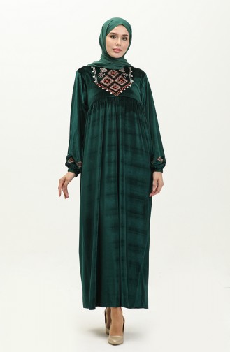 Büyük Beden Nakışlı Elbise 24K9059-04 Zümrüt Yeşili