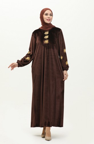 Büyük Beden Nakışlı Kadife Elbise 24K9065-05 Kahverengi