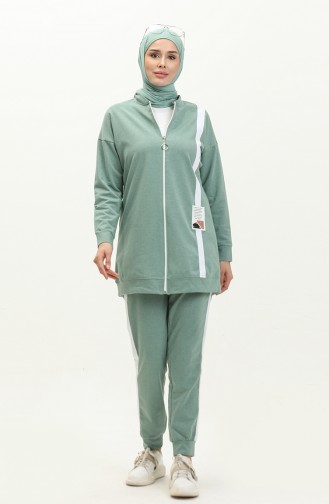 Striped Zippered Tracksuit Set 3035-02 Unripe Almond Green 3035-02