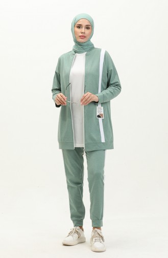 Striped Zippered Tracksuit Set 3035-02 Unripe Almond Green 3035-02