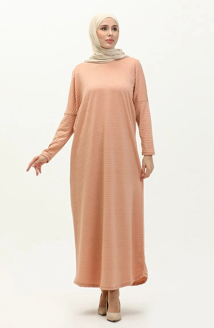 Langes Lurexkleid Mit Fledermausärmeln 8660-01 Puder 8660-01