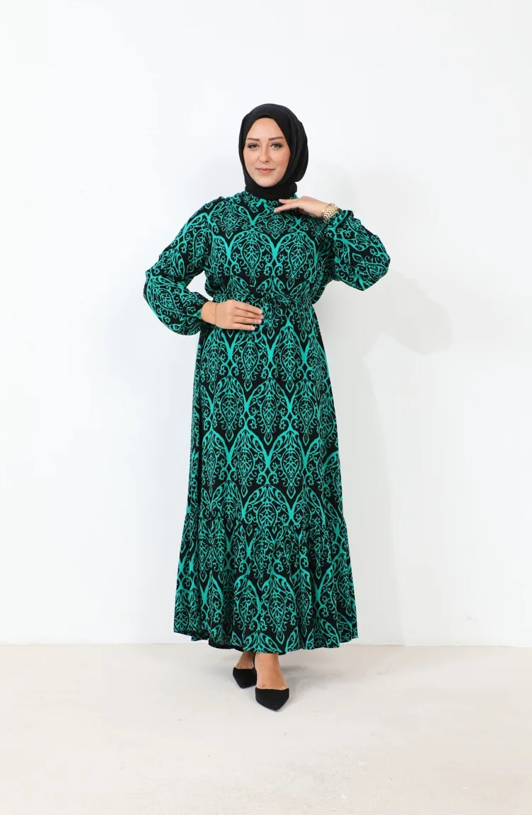 Femme Magnifique Col Grande Taille Robe Hijab Viscose Tissu Plissé Et Robe Plissée 8686 Vert Émeraude 8686.ZÜMRÜT YEŞİLİ