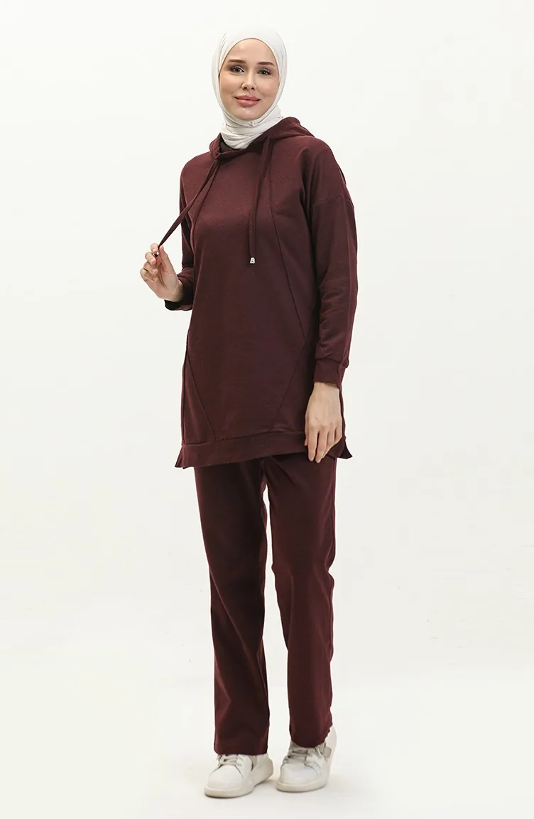 طقم رياضي بقبعة 3039-01 برقوقي 3039-01