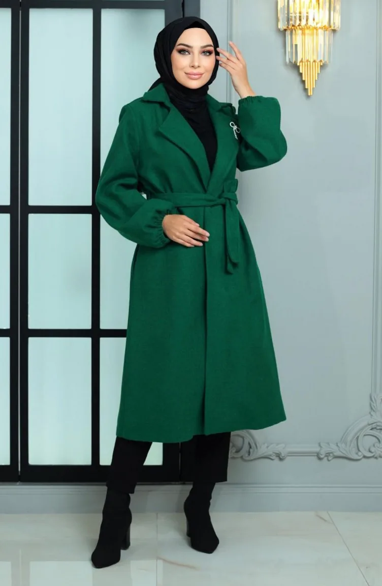 Brooch Detailed Stamp Coat Emerald 19171 15000