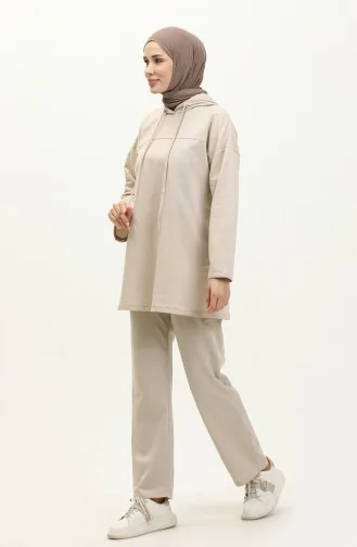 طقم رياضي خيطان بقبعة 03056-04 بيج 03056-04