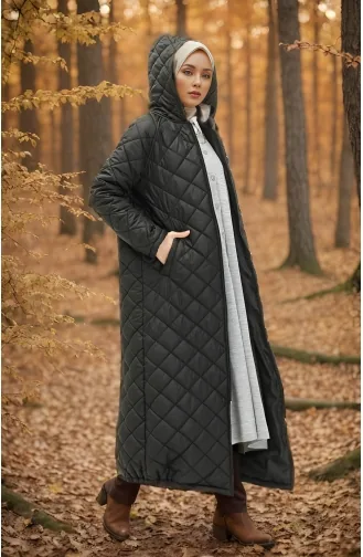 Vivezza Gesteppte Abaya Mit Kapuze Und Reißverschluss 8513-01 Schwarz 8513-01