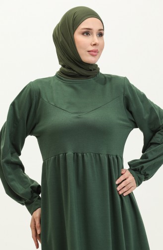 Langes Kleid mit geraffter Taille 0281-02 Smaragdgrün 0281-02