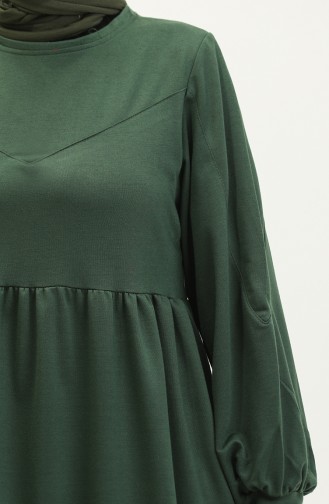 Langes Kleid mit geraffter Taille 0281-02 Smaragdgrün 0281-02