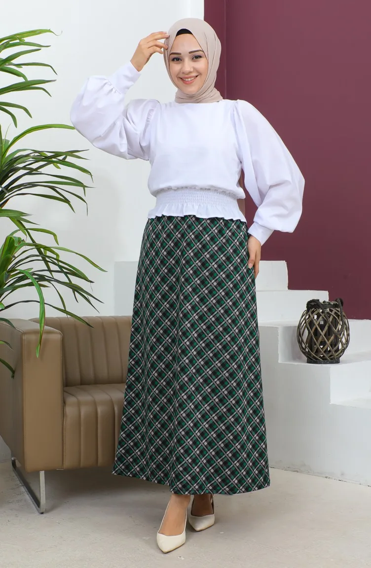 Plus Size Patterned Knitted Skirt 4207a-03 Emerald Green Black 4207A-03