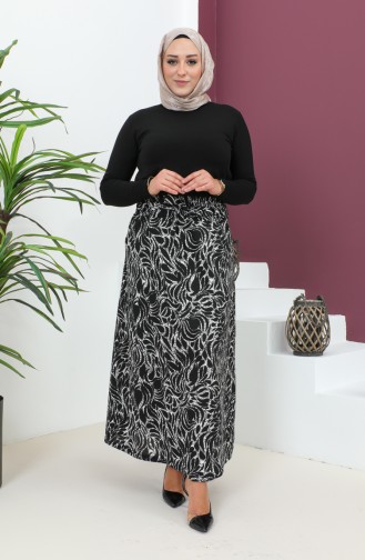 Plus Size Patterned Flared Skirt 4205-01 Black white 4205-01