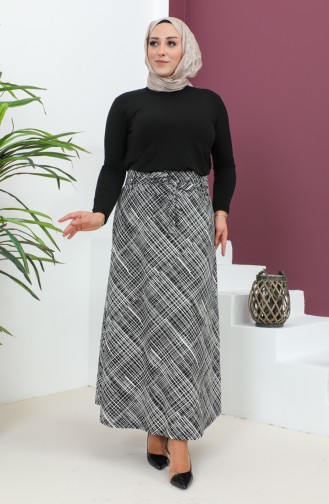 Plus Size Patterned Flared Skirt 4205d-02 Black white 4205D-02