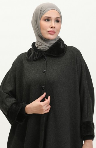 Pelziger Poncho Mit Knöpfen 1551-05 Schwarz 1551-05