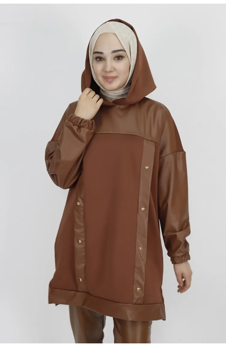 Noktae Scuba Fabric Leather Garnished And Stone Sweatshirt 10365-01 Brown 10365-01