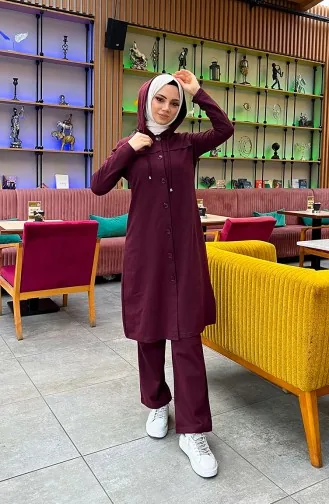 طقم رياضي مزود بغطاء للرأس وأزرار 3072-05 لون خمري 3072-05