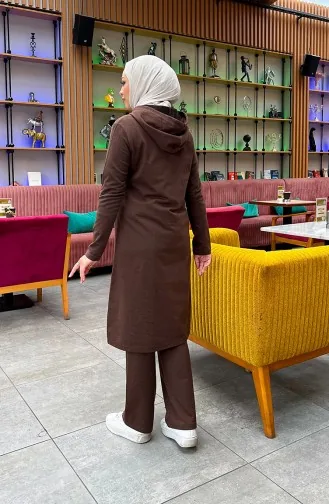 بدلة رياضية بقبعة وأزرار 3072-11 لون بني 3072-11