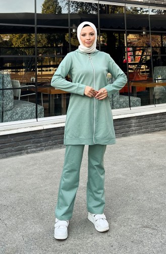 Tracksuit Set 3052-03 Unripe Almond Green 3052-03