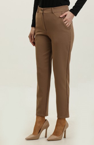 Classic Trousers With Pockets 3002-06 Coffee With Milk 3002-06