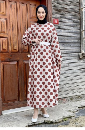 فستان منقط بتصميم واسع 5455-01 لون أسمر ضارب للصفرة 5455-01