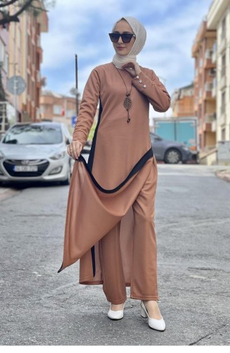 Slit Detailed Hijab Suit 0327-01 Tan 0327-01