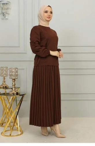 2069Mg Taillendetaillierter Faltenanzug Braun 9864