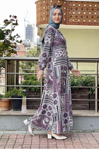 0262Sgs Une Robe Plissée À Motifs Prune 8470