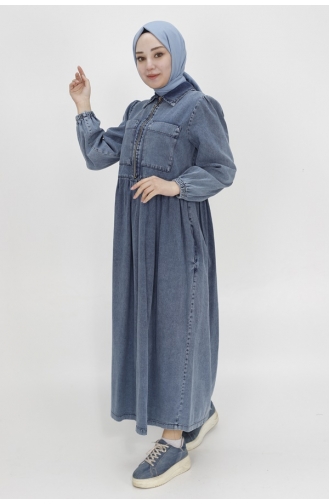 فستان من الجينز بتفاصيل جيوب وسحاب 1541-02 لون أزرق فاتح 1541-02