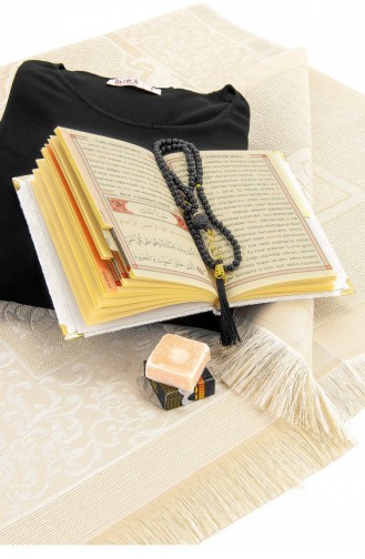 Bayanlara Özel Namaz Elbisesi Ve Seccade Seti Krem 9789753899861