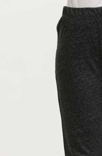 بنطال موسمي بجيب ومطاط عند الخصر 8694-01 لون أسود 8694-01