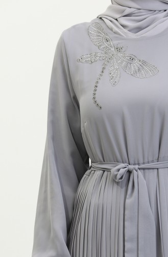 Steindetailliertes Plissiertes Plus-Size-Kleid In Grau 7763 862