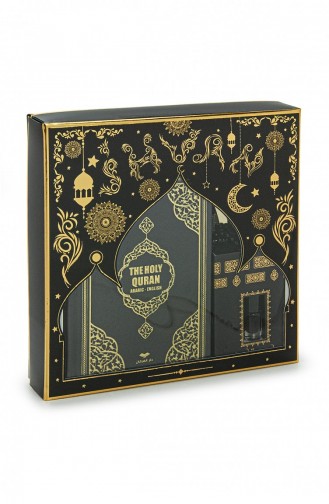 Quran With Medina Calligraphy With English Meaning And Prayer Mat Set Black 4897654305481 4897654305481