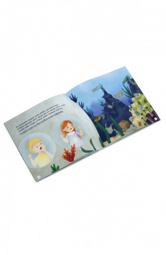 Journey By Submarine Story Book For Children Ayşe Serra Kara 9786057226723 9786057226723
