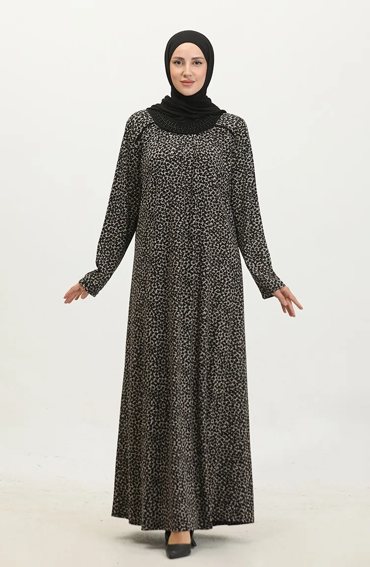 Großes Viskosekleid Mit Steinmuster 4430H-01 Schwarz 4430H-01
