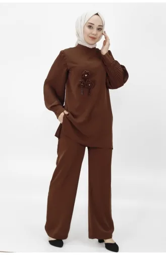 Jessica Costume Double Plissé Avec Manches En Tissu Et Broche 24087-02 Marron 24087-02