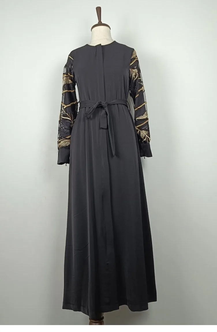 عباية بأكمام مفصلة أسود F40 1321